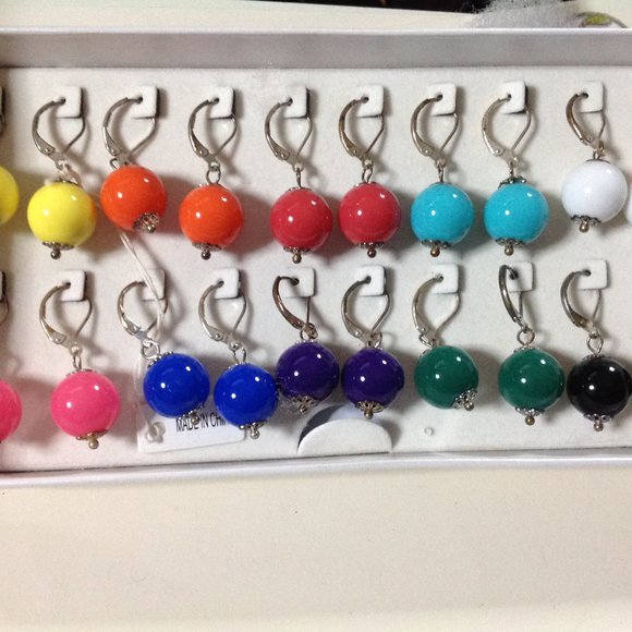 10 Pairs Of Vintage Silver Lever Back Bead Pierced Earrings - Picture 1 of 4